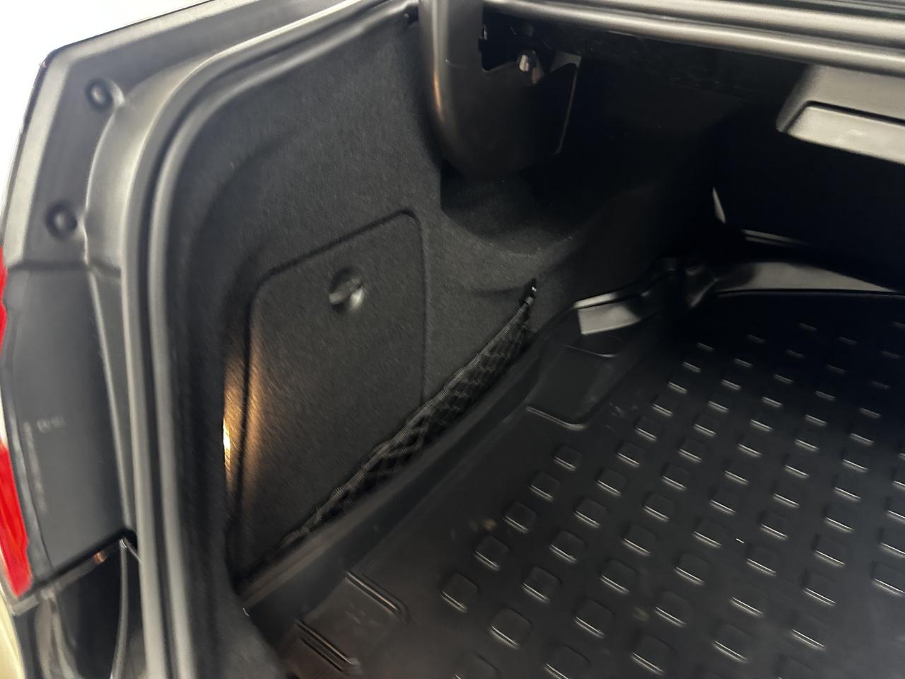 Mercedes-Benz E-Class 4dr Sdn E 350 Sport 4MATIC 2011