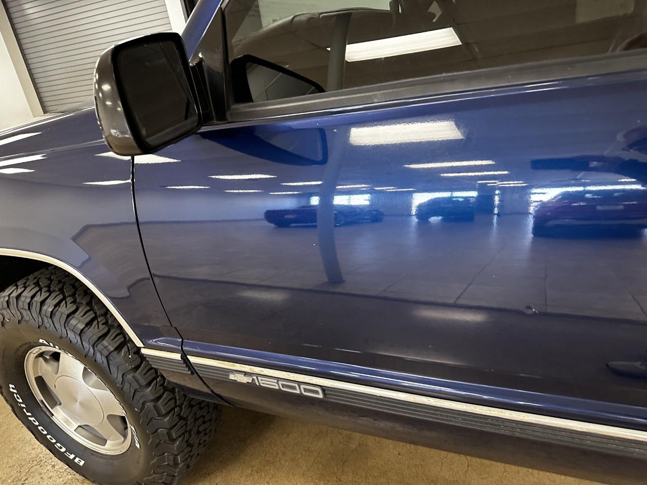 Chevrolet C/K 1500 Ext Cab 141.5" WB 4WD 1998