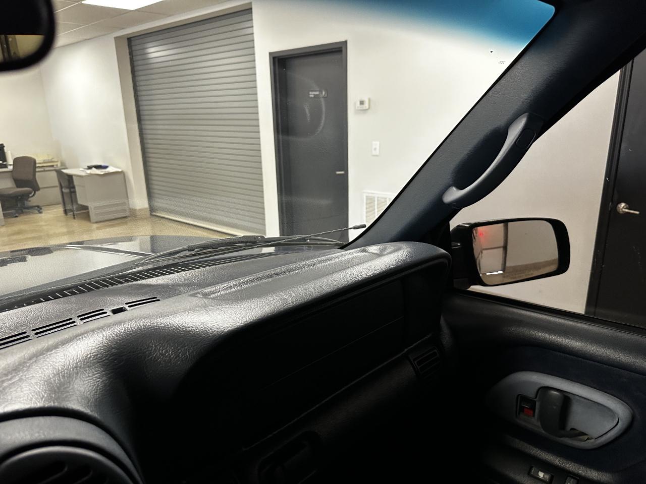 Chevrolet C/K 1500 Ext Cab 141.5" WB 4WD 1998