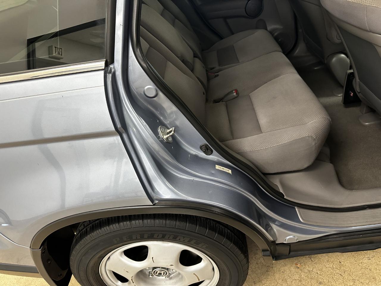 Honda CR-V 2WD 5dr LX 2009