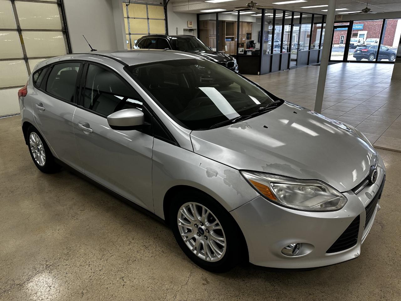 Ford Focus 5dr HB SE 2012