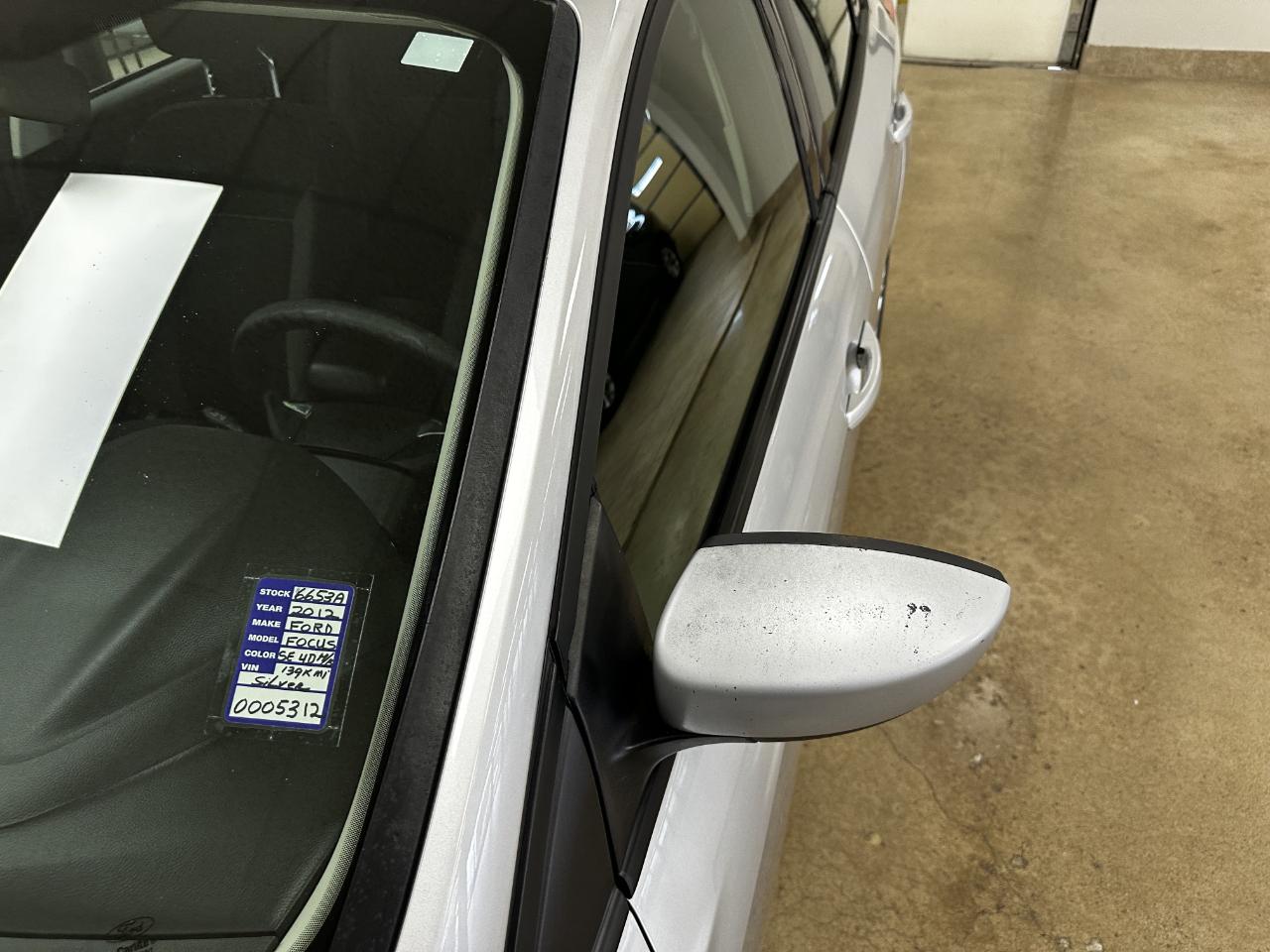 Ford Focus 5dr HB SE 2012