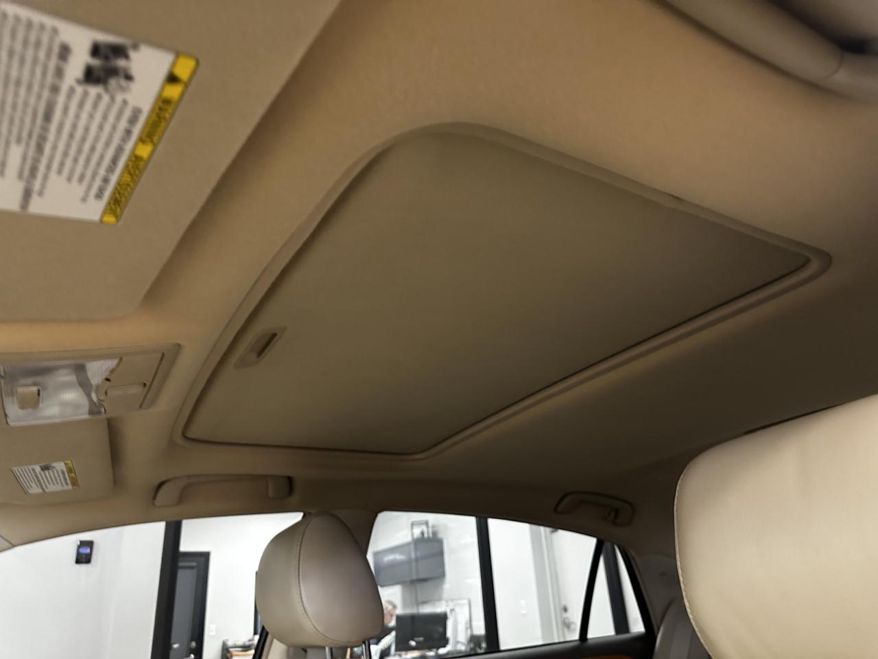 Toyota Avalon 4dr Sdn XLS (Natl) 2007