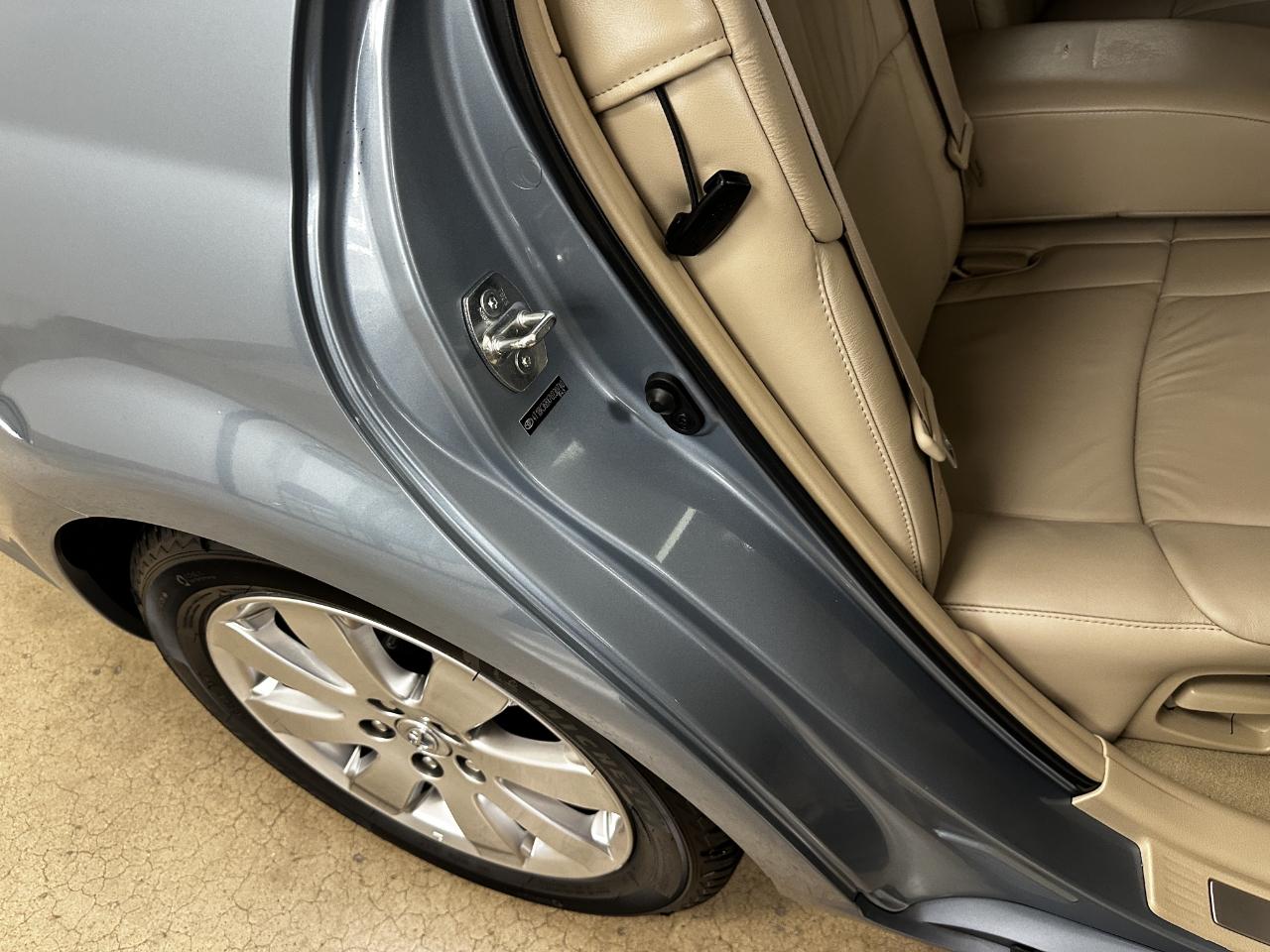 Toyota Avalon 4dr Sdn XLS (Natl) 2007