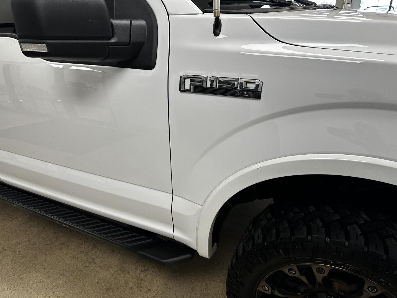 Ford F-150 4WD SuperCrew 157" XLT 2016