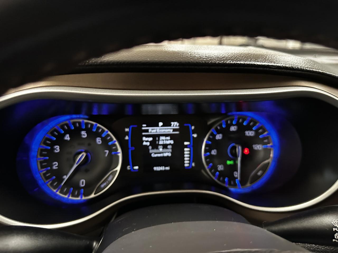 Chrysler Pacifica Touring L FWD 2018