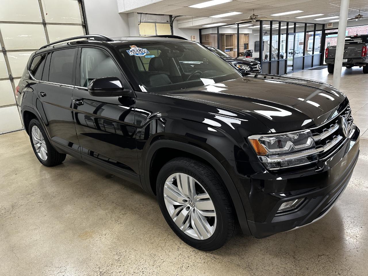 Volkswagen Atlas 2.0T SE w/Technology FWD 2020