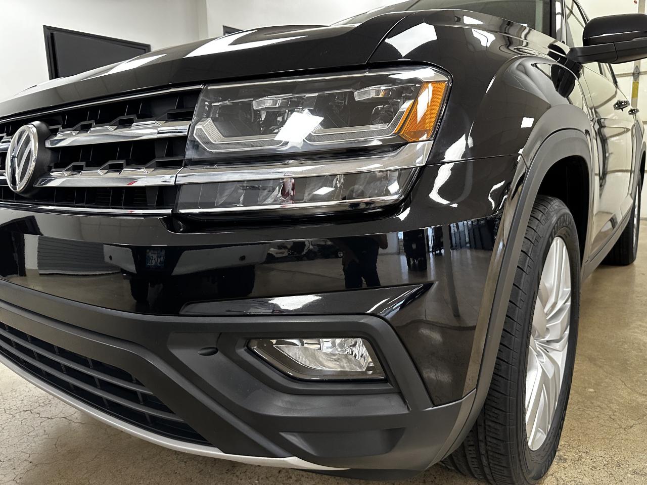 Volkswagen Atlas 2.0T SE w/Technology FWD 2020