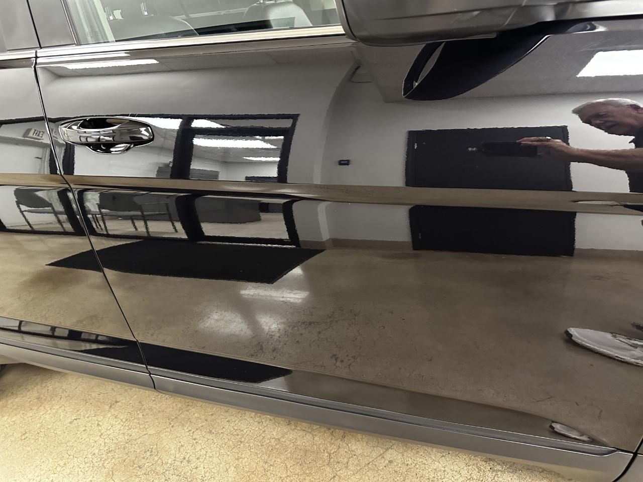 Volkswagen Atlas 2.0T SE w/Technology FWD 2020