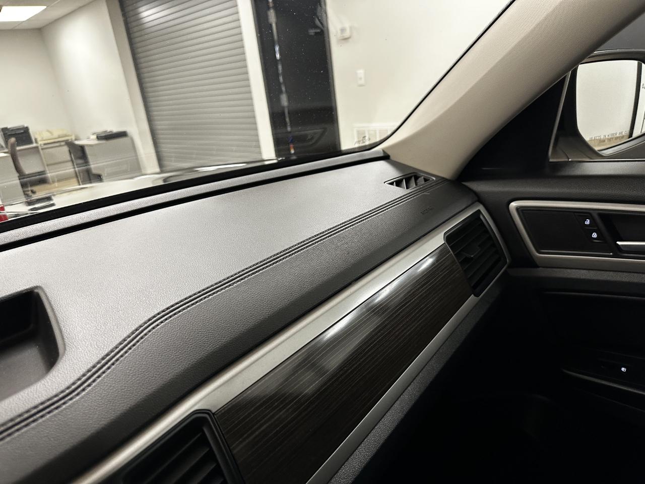 Volkswagen Atlas 2.0T SE w/Technology FWD 2020