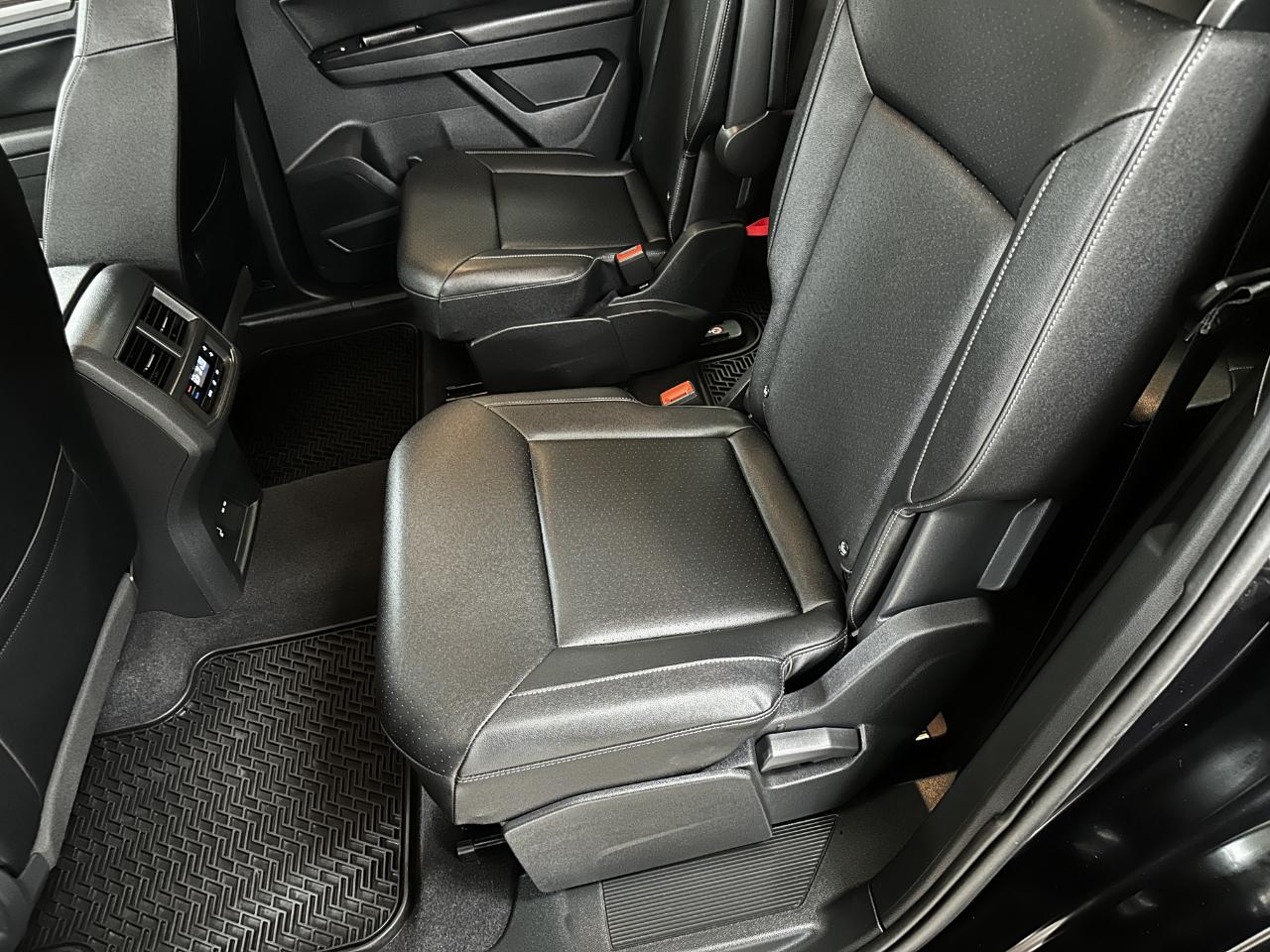 Volkswagen Atlas 2.0T SE w/Technology FWD 2020