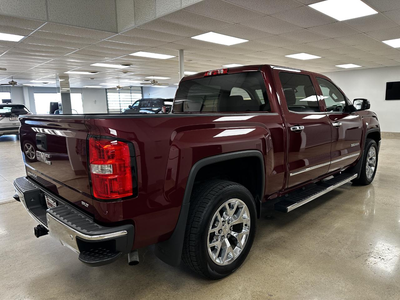 GMC Sierra 1500 2WD Crew Cab 143.5" SLT 2014