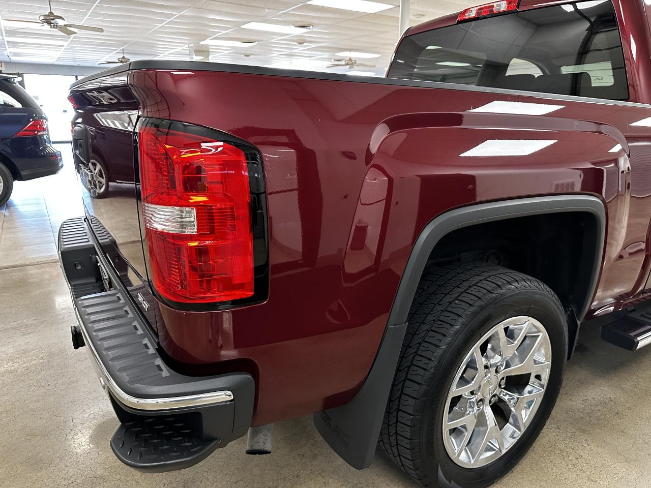 GMC Sierra 1500 2WD Crew Cab 143.5" SLT 2014
