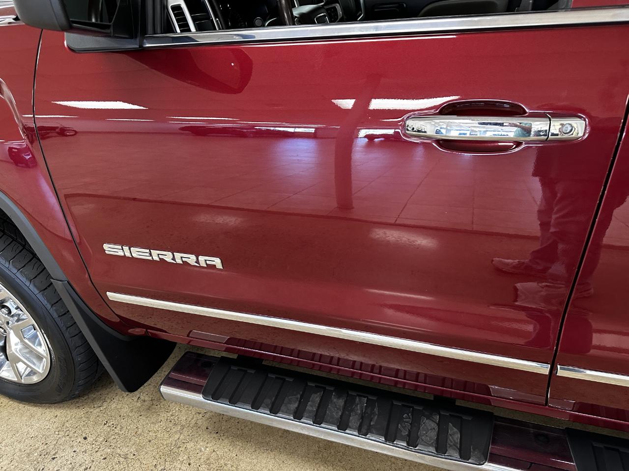GMC Sierra 1500 2WD Crew Cab 143.5" SLT 2014
