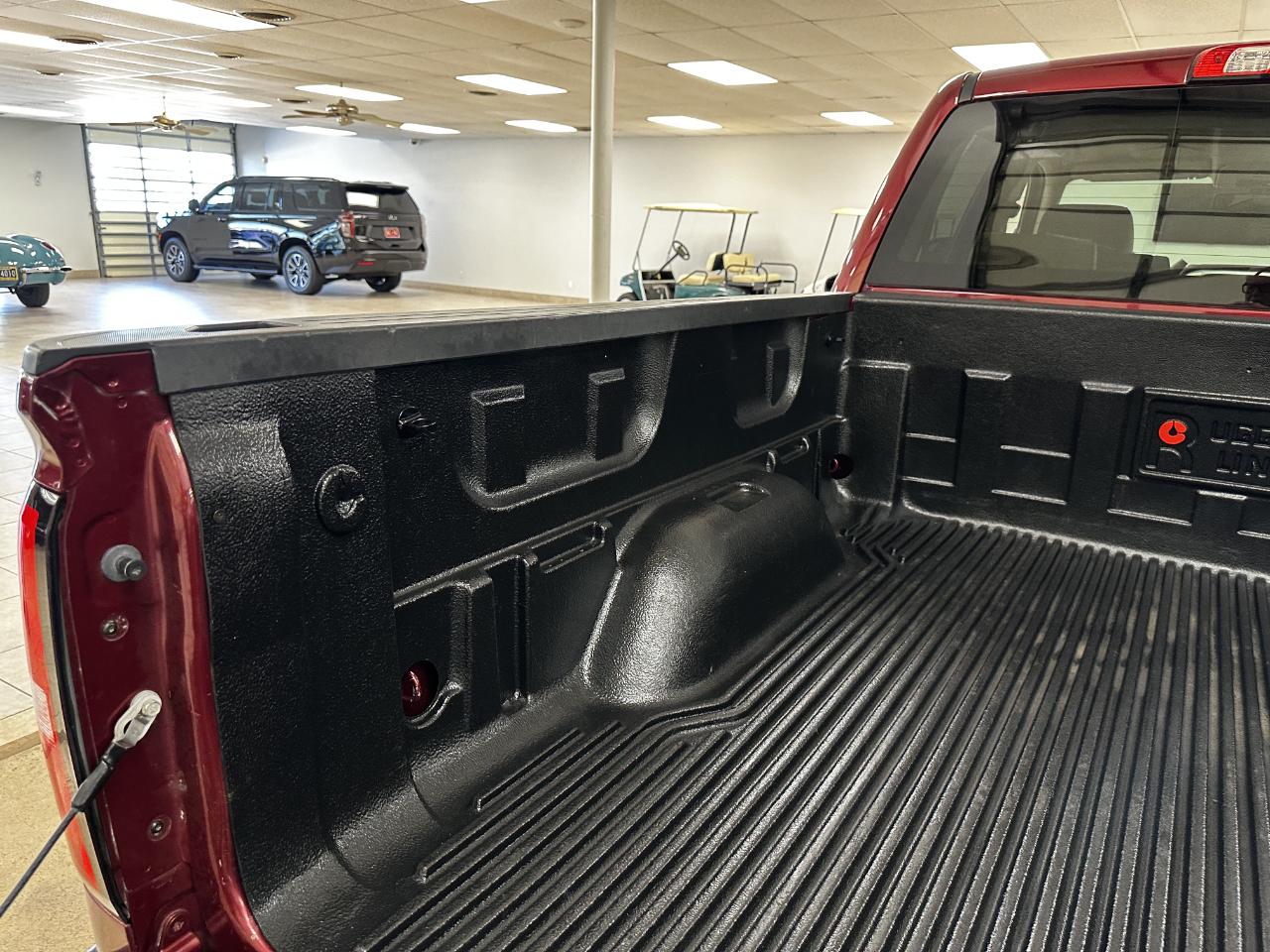 GMC Sierra 1500 2WD Crew Cab 143.5" SLT 2014