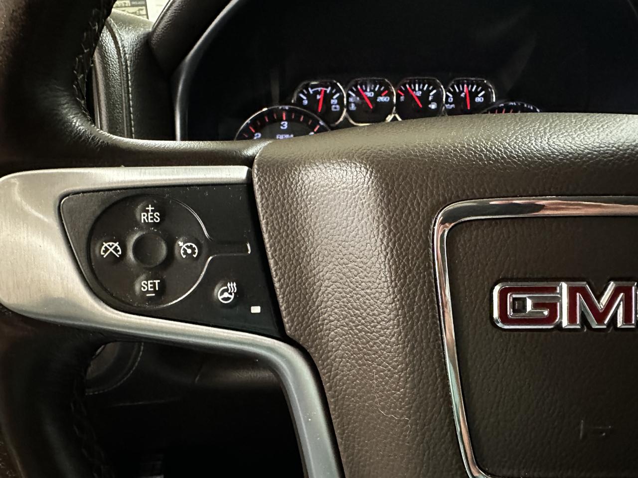 GMC Sierra 1500 2WD Crew Cab 143.5" SLT 2014