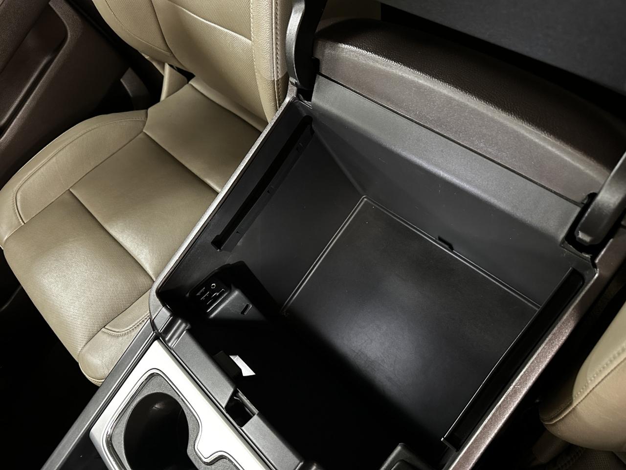 GMC Sierra 1500 2WD Crew Cab 143.5" SLT 2014