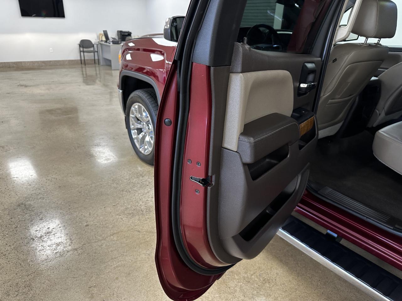 GMC Sierra 1500 2WD Crew Cab 143.5" SLT 2014