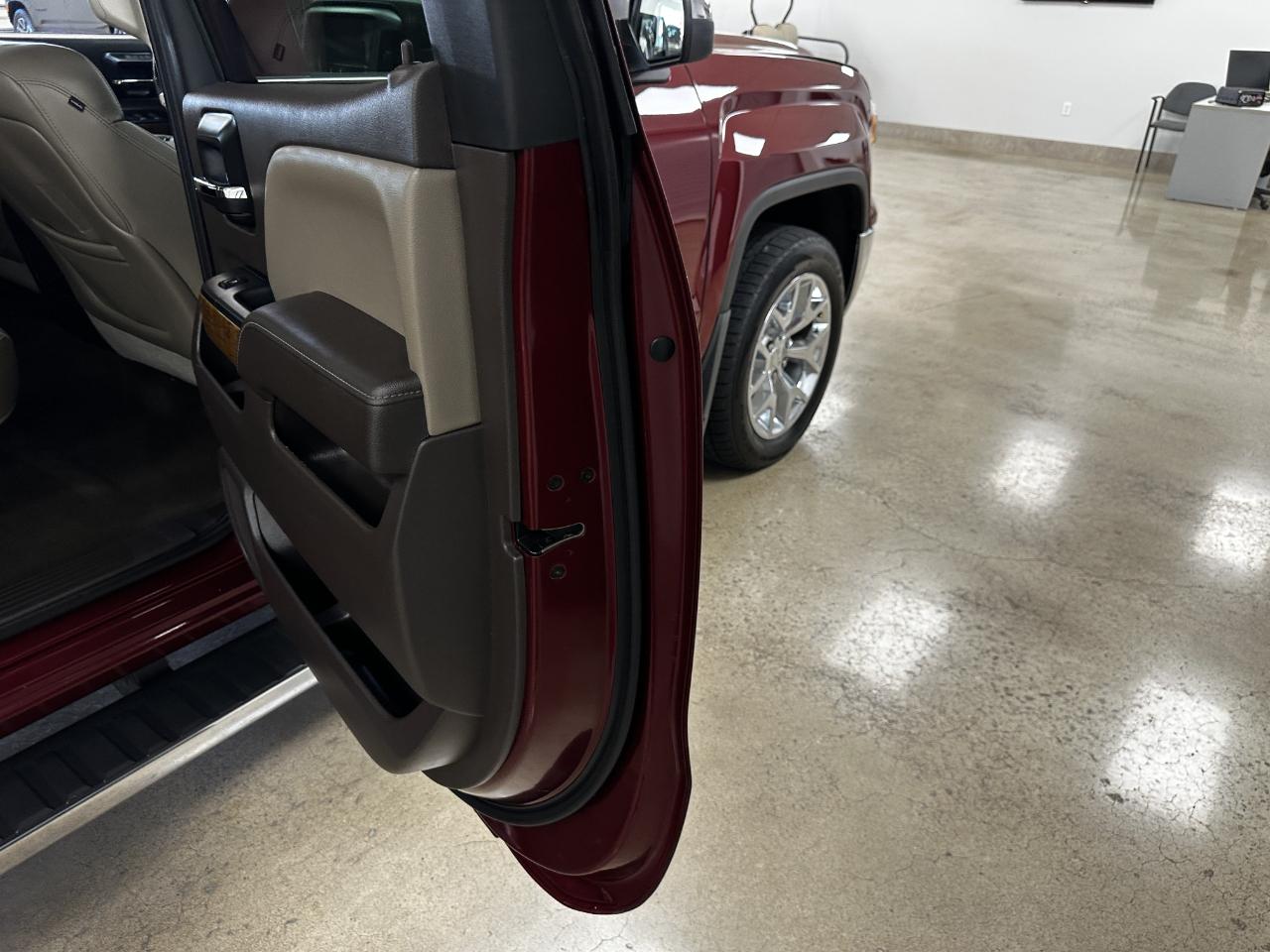 GMC Sierra 1500 2WD Crew Cab 143.5" SLT 2014