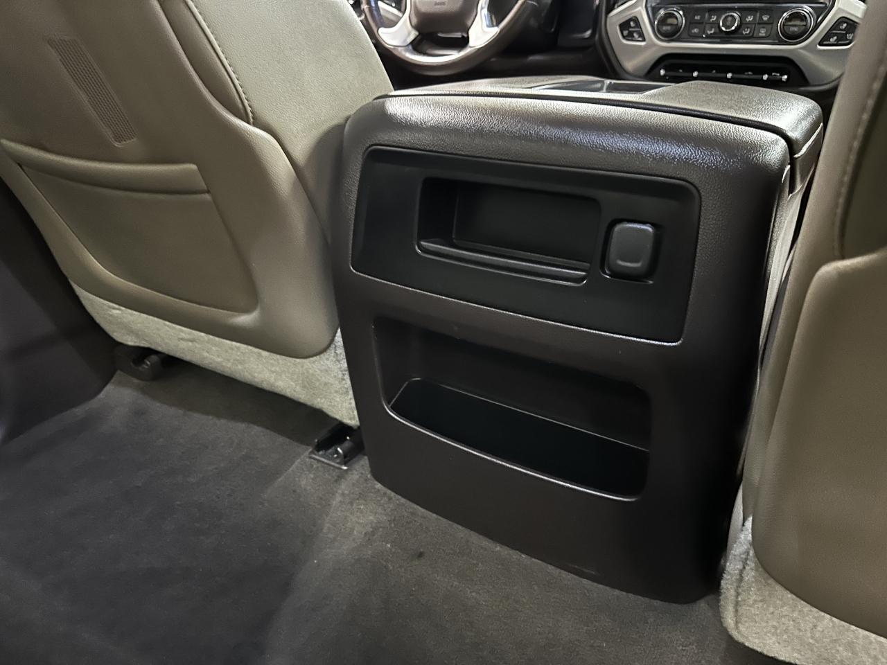 GMC Sierra 1500 2WD Crew Cab 143.5" SLT 2014