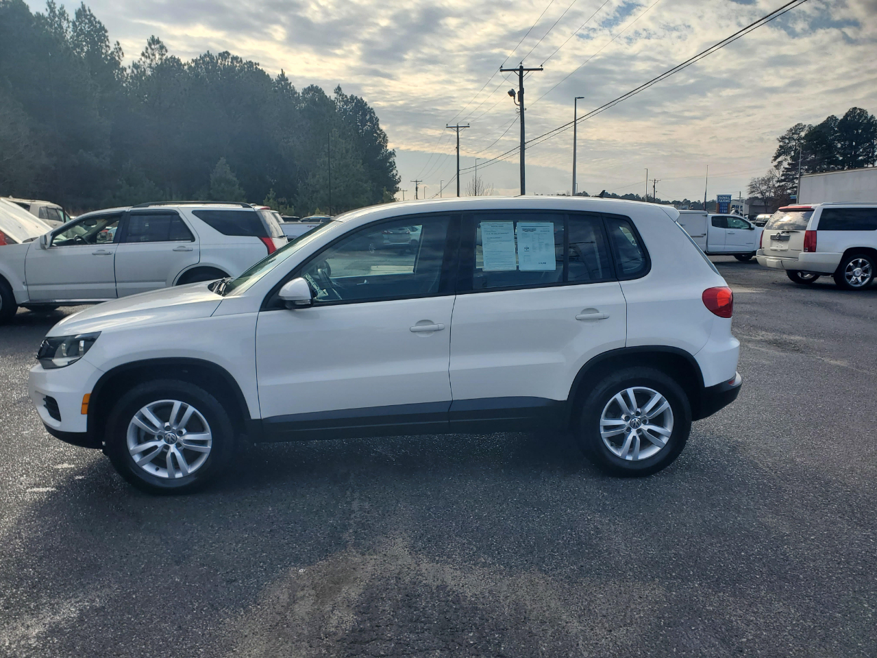 Volkswagen Tiguan S 4Motion 2012