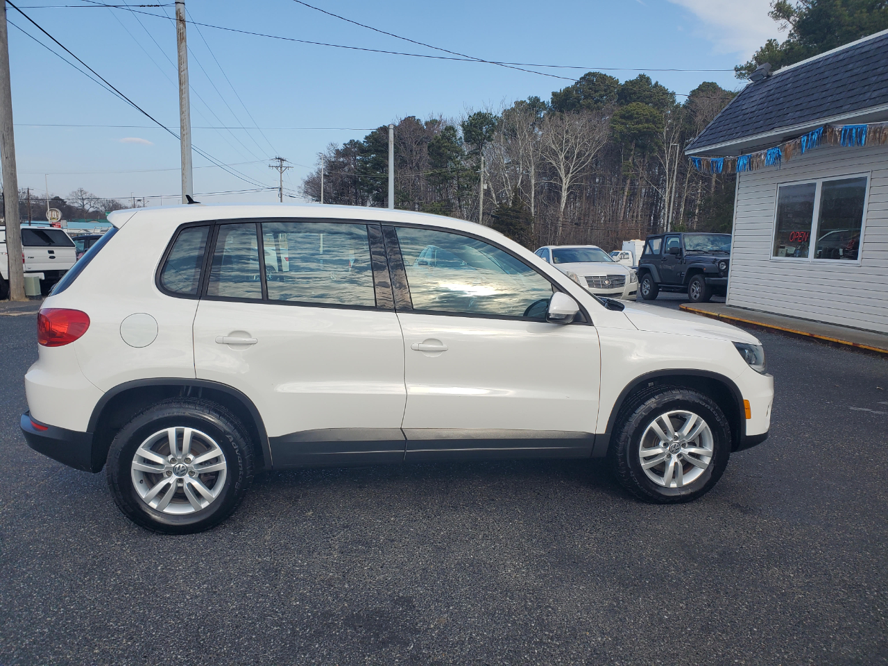 Volkswagen Tiguan S 4Motion 2012