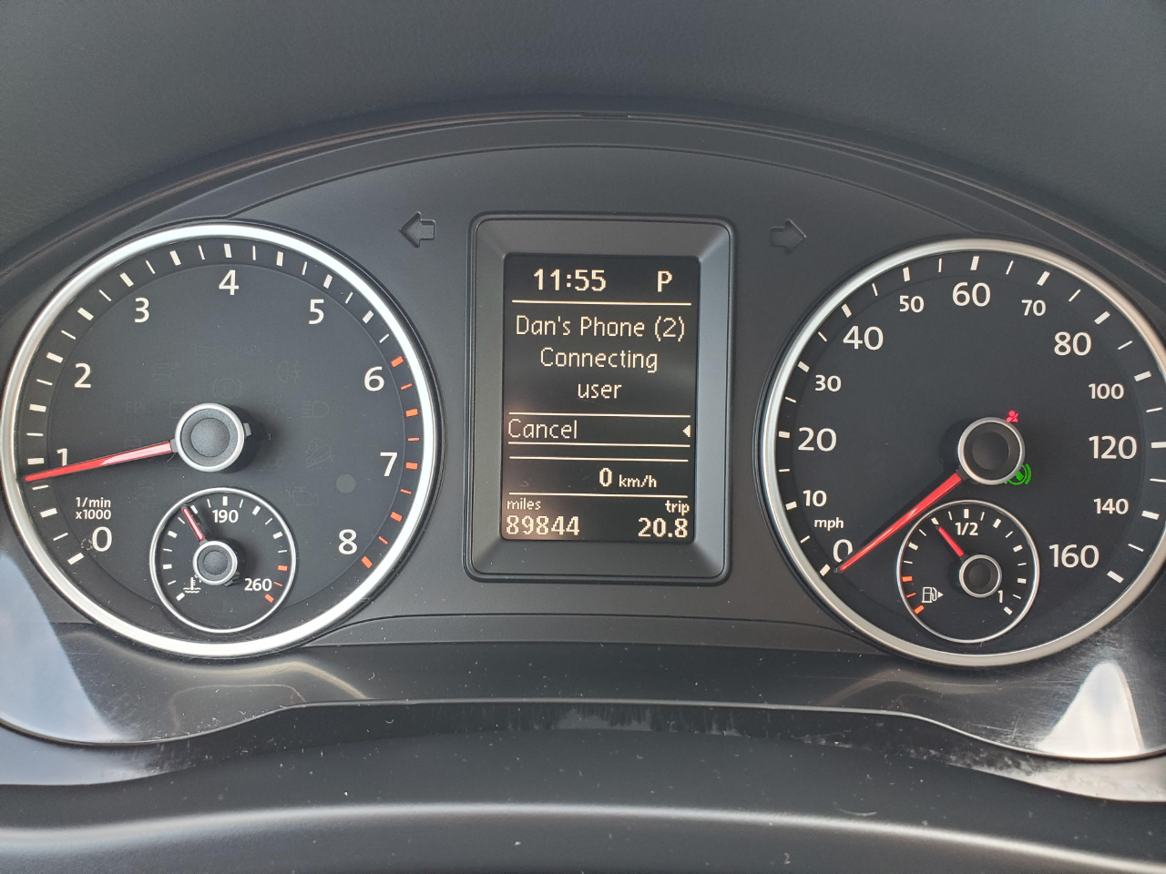 Volkswagen Tiguan S 4Motion 2012