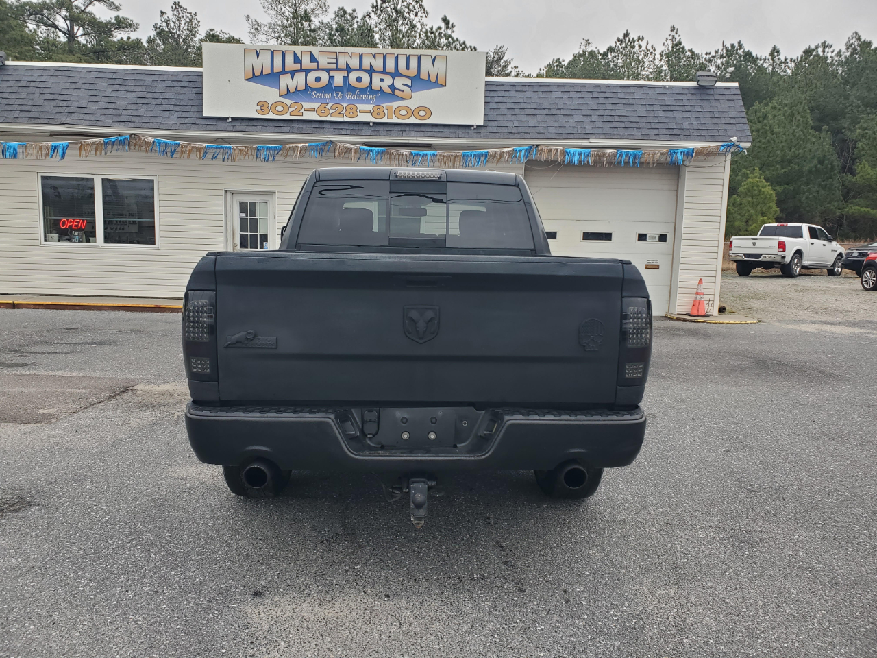 RAM 1500 SLT Crew Cab 2WD 2012