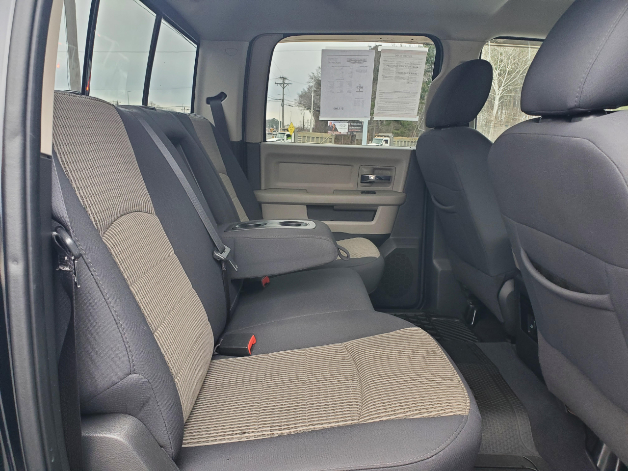 RAM 1500 SLT Crew Cab 2WD 2012