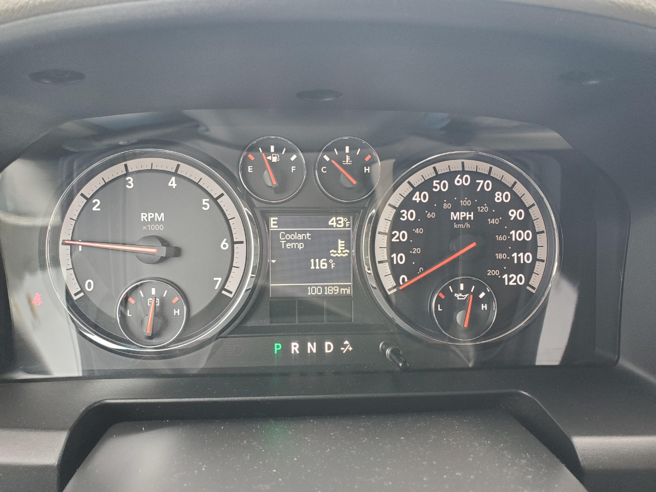 RAM 1500 SLT Crew Cab 2WD 2012