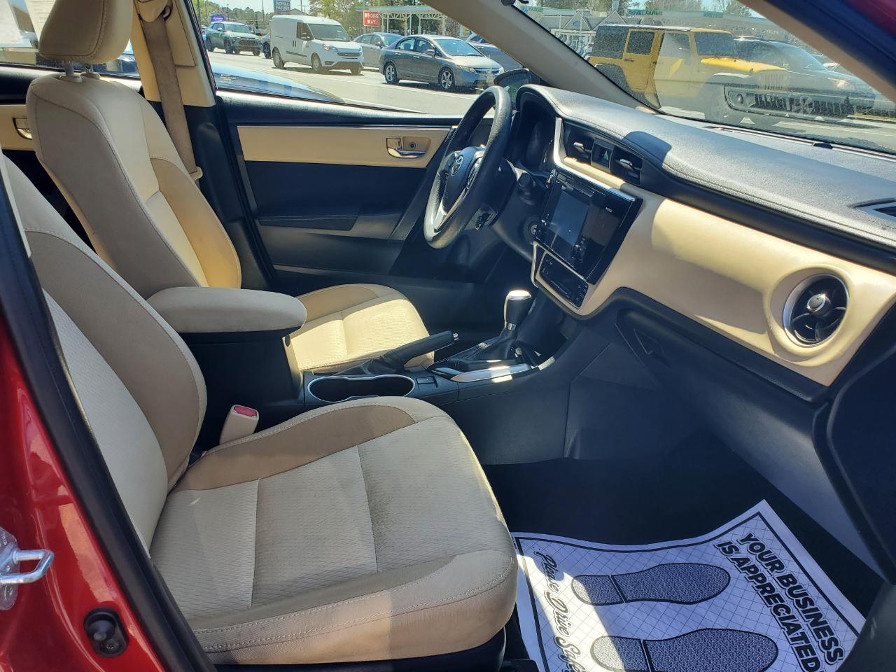 Toyota Corolla LE CVT 2017