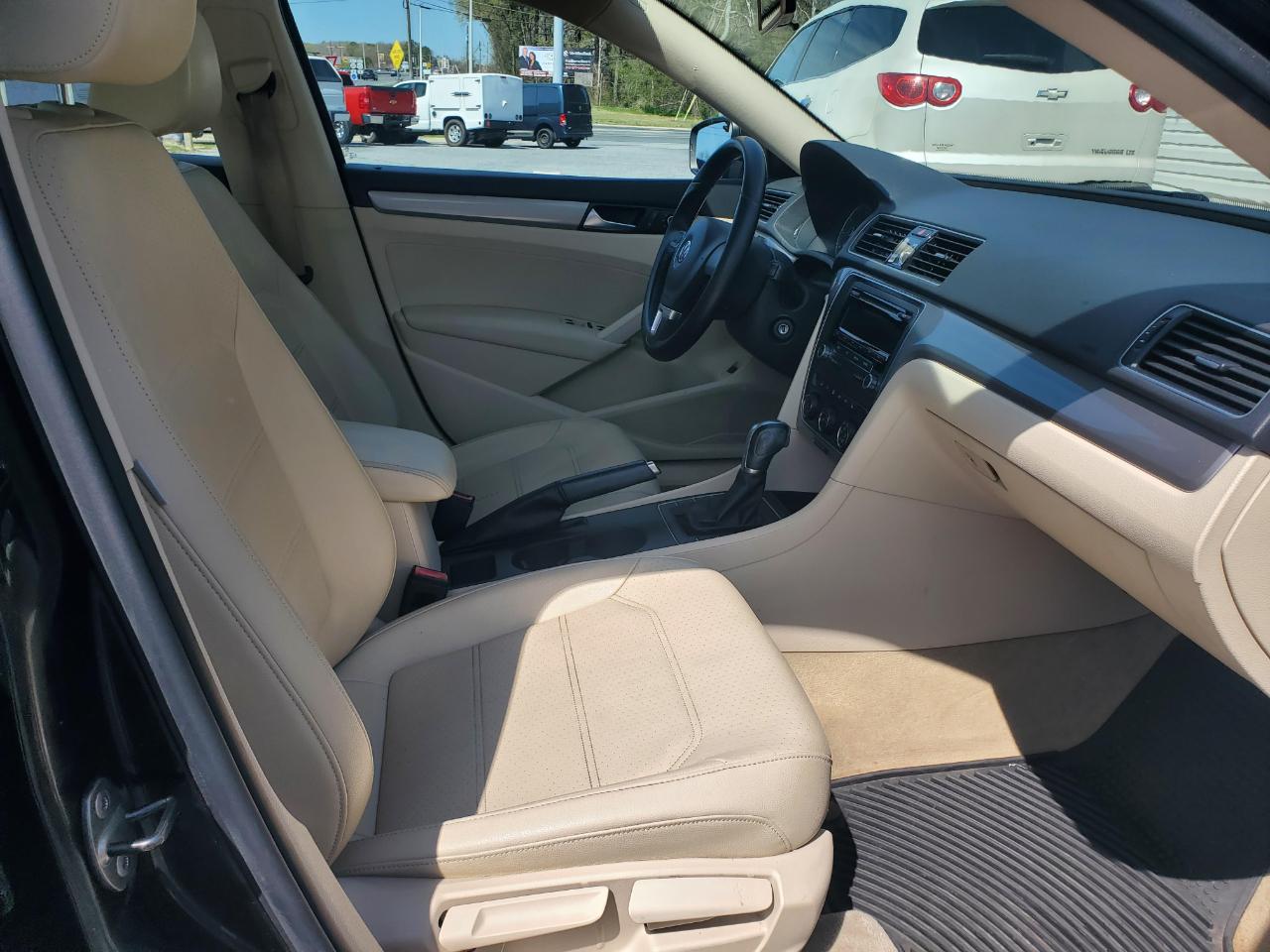 Volkswagen Passat Sport PZEV 5M 2015