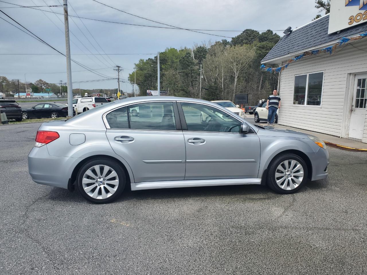 Subaru Legacy 2.5i Limited 2012