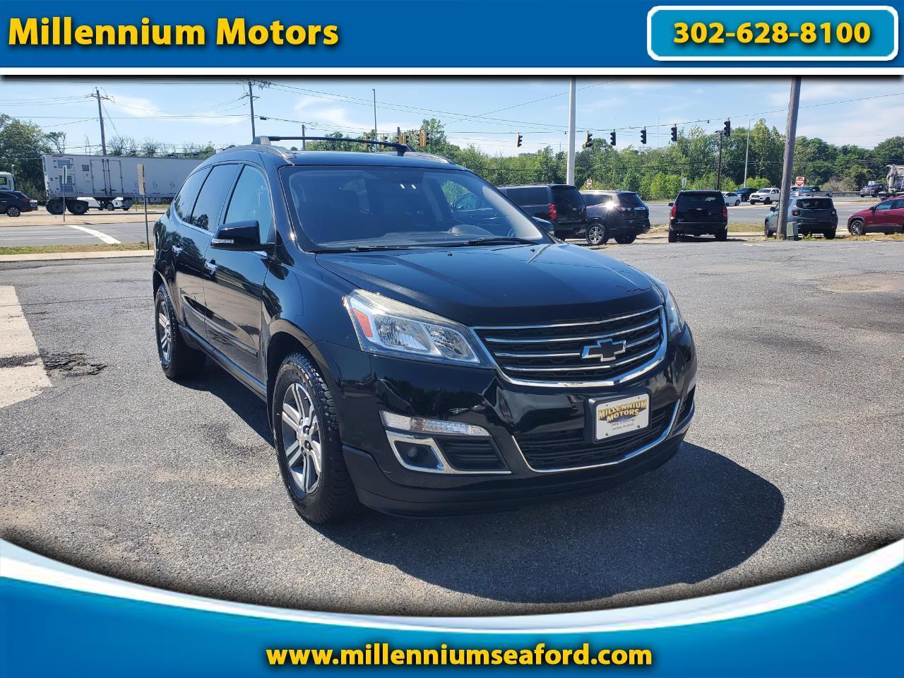 2017 Chevrolet Traverse 2LT AWD