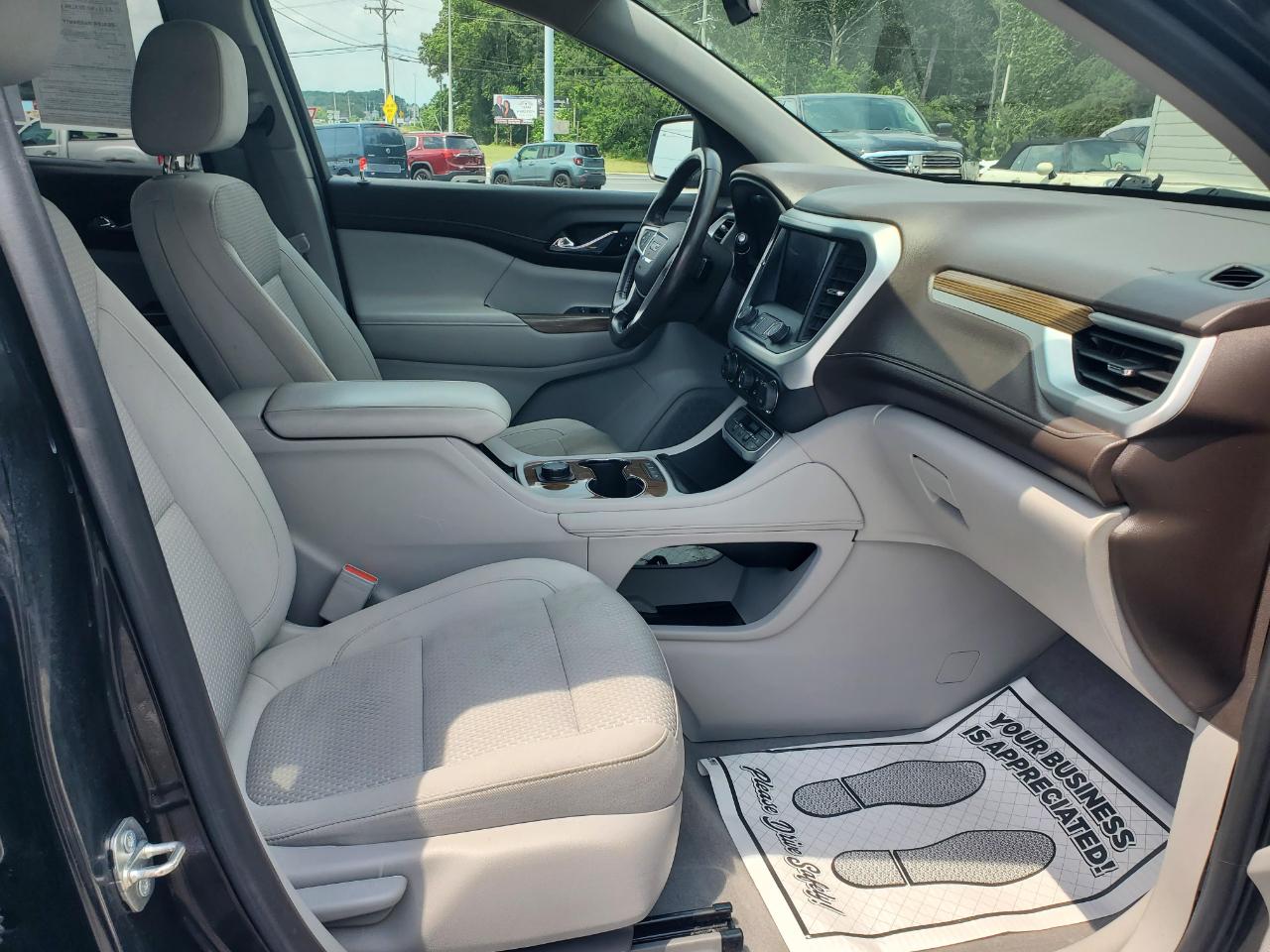 GMC Acadia SLE AWD 2020