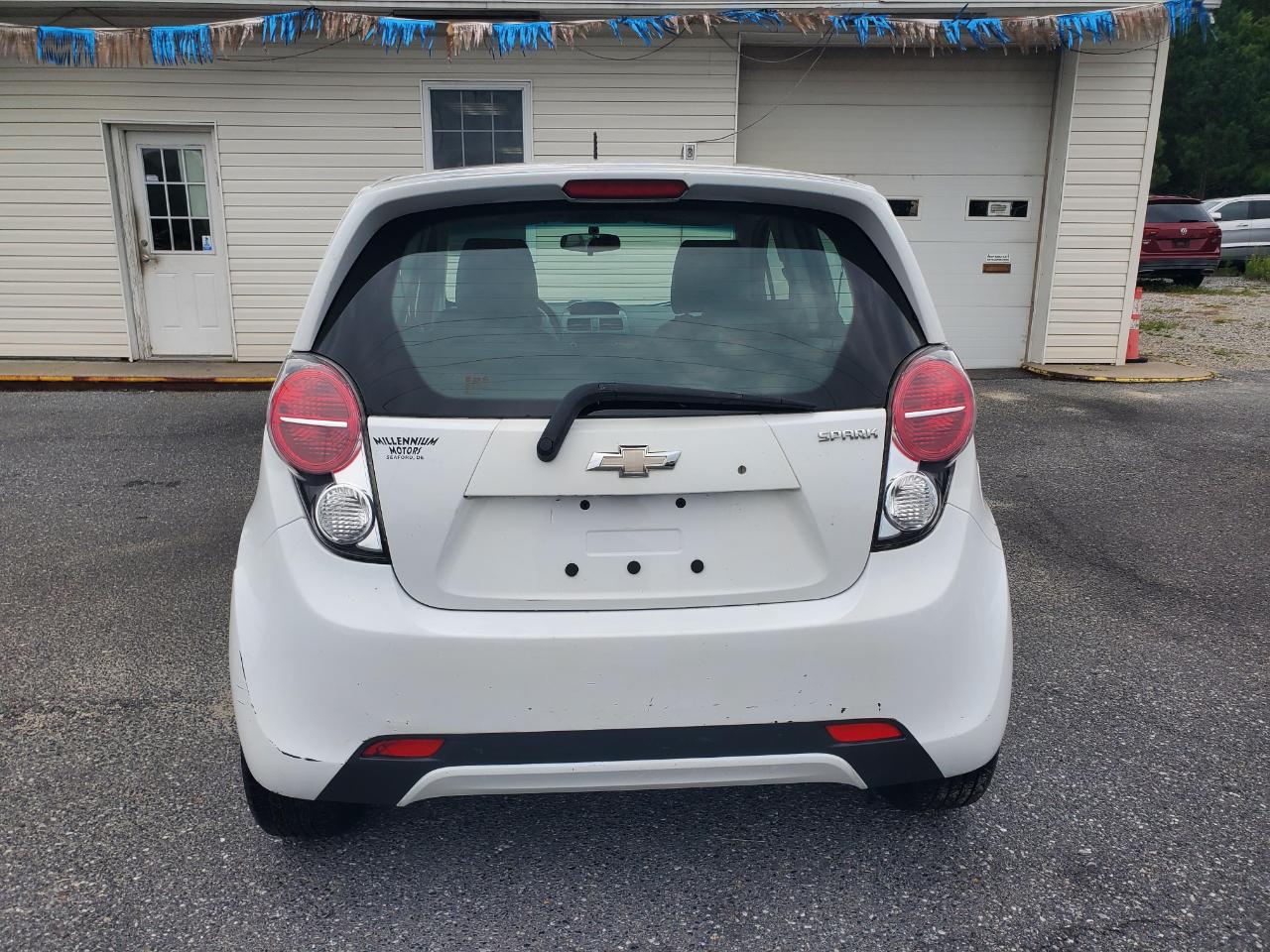 Chevrolet Spark LS Auto 2014