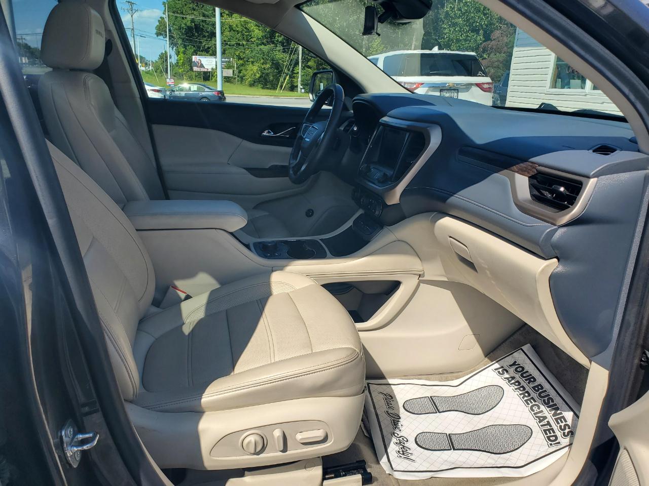 GMC Acadia Denali AWD 2020