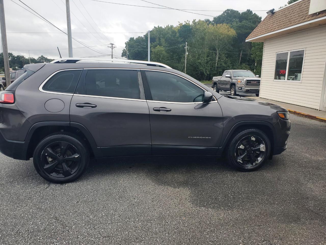 Jeep Cherokee Limited FWD 2019