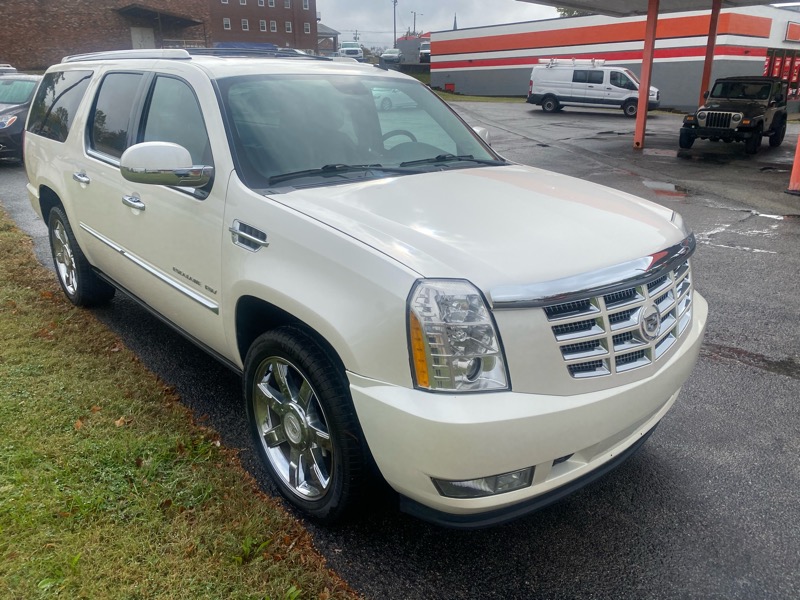 2011 Cadillac Escalade ESV AWD Premium