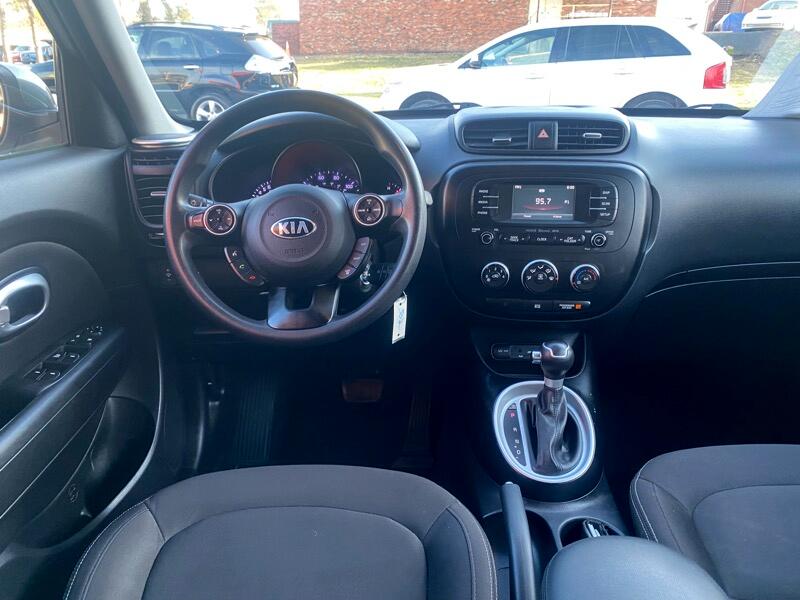 Kia Soul Base 6A 2016