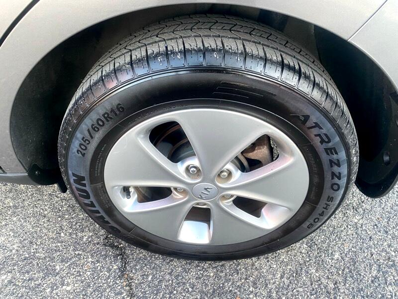 Kia Soul Base 6A 2016