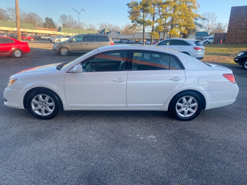 Toyota Avalon Limited 2009