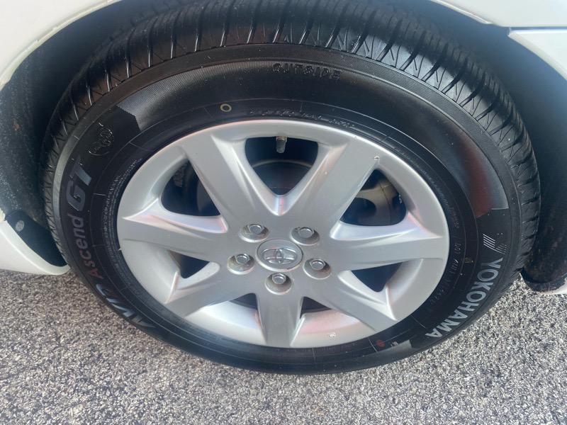 Toyota Avalon Limited 2009