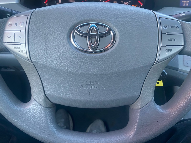 Toyota Avalon Limited 2009