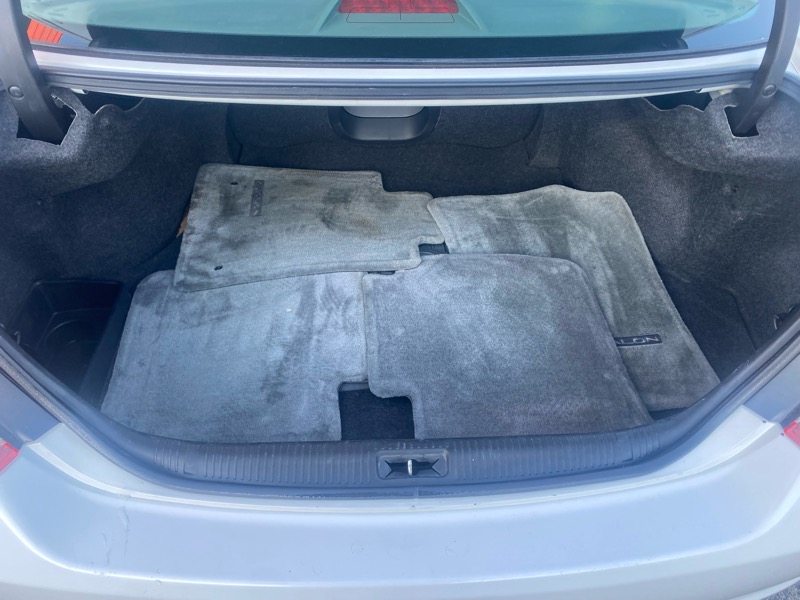 Toyota Avalon Limited 2009