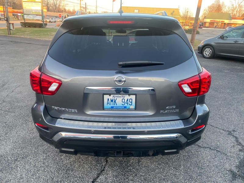 Nissan Pathfinder Platinum 4WD 2017