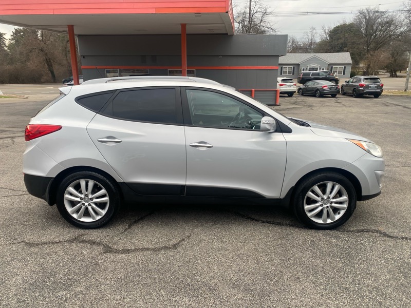 Hyundai Tucson Limited 2WD 2013