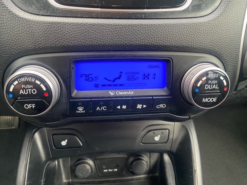 Hyundai Tucson Limited 2WD 2013