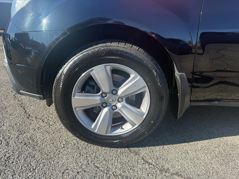 Acura MDX 6-Spd AT w/Tech Package 2011
