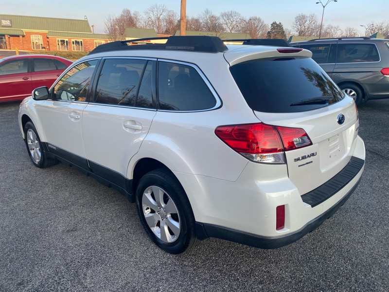 Subaru Outback 2.5i Premium 2012